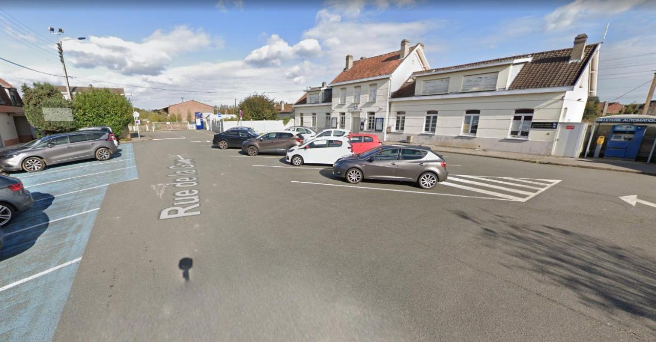 Hotel - Restaurant "Histoire De Bistrot" Isbergues エクステリア 写真